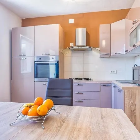 Apartment Ferienwohnung Fur 6 Personen Ca 60 Qm In Sikici, Istrien Istrische Riviera *