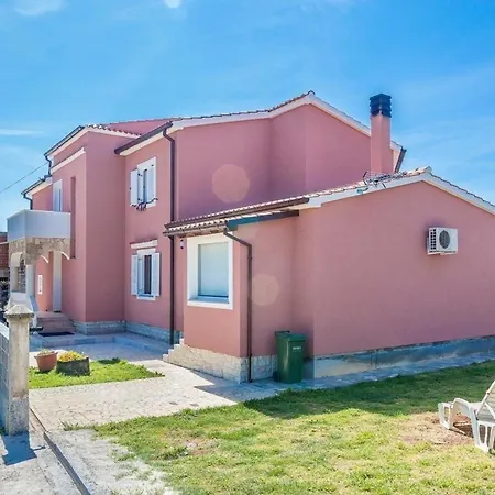 Ferienwohnung Fur 6 Personen Ca 60 Qm In Sikici, Istrien Istrische Riviera Pula