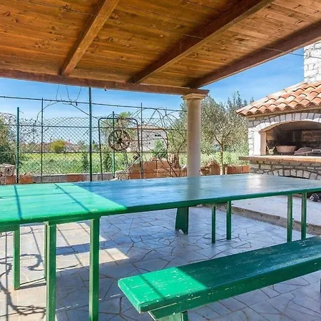 Ferienwohnung Fur 6 Personen Ca 60 Qm In Sikici, Istrien Istrische Riviera Apartment *